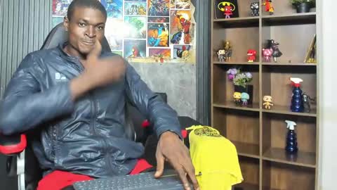 Snapshot of terranze_z chatting on January 5, 4:47 am terranze_z online show from January 5, 4:47 am
