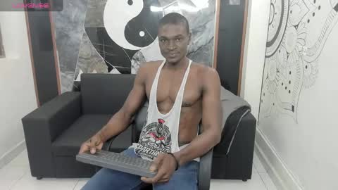 Snapshot of terranze_z chatting on January 26, 7:20 pm terranze_z online show from January 26, 7:20 pm