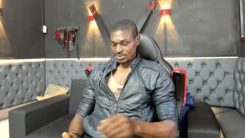 Snapshot of terranze_z chatting on October 16, 8:06 pm terranze_z online show from October 16, 8:06 pm