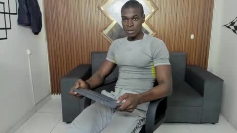 Snapshot of terranze_z chatting on January 20, 7:46 pm terranze_z online show from January 20, 7:46 pm