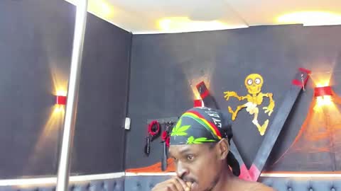 Snapshot of terranze_z chatting on October 27, 9:50 pm terranze_z online show from October 27, 9:50 pm