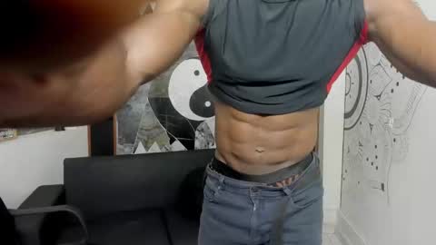 Snapshot of terranze_z chatting on January 23, 8:02 pm terranze_z online show from January 23, 8:02 pm