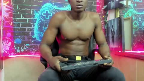 terranze_z online show from May 3, 12:41 pm