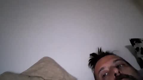 Snapshot of terre28 chatting on February 28, 1:47 am terre28 online show from February 28, 1:47 am