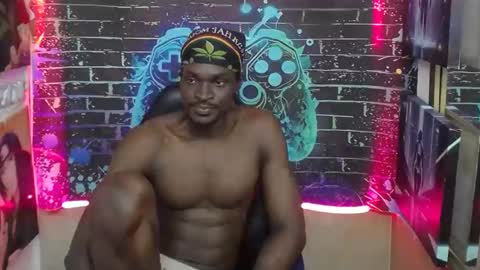 terry_zyzz online show from April 25, 12:41 pm