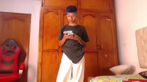 tessachains online show from February 15, 2:40 am