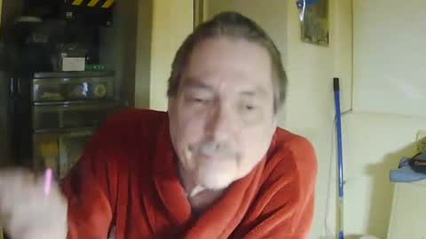Snapshot of tetuo2 chatting on February 1, 7:47 am tetuo2 online show from February 1, 7:47 am