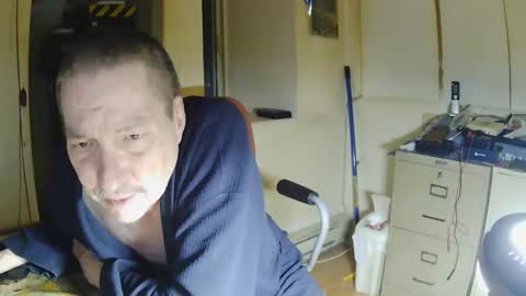 Snapshot of tetuo2 chatting on December 31, 8:04 am tetuo2 online show from December 31, 8:04 am