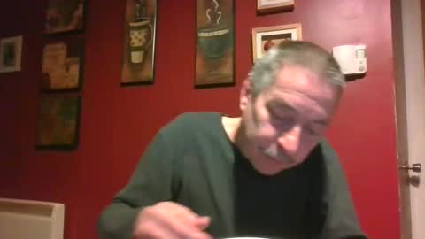 Snapshot of tetuo2 chatting on December 25, 4:12 am tetuo2 online show from December 25, 4:12 am