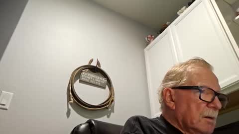 texastwister59 online show from November 22, 1:27 am