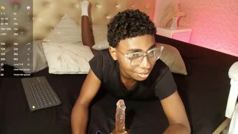 teylor_lovee online show from March 14, 12:39 am