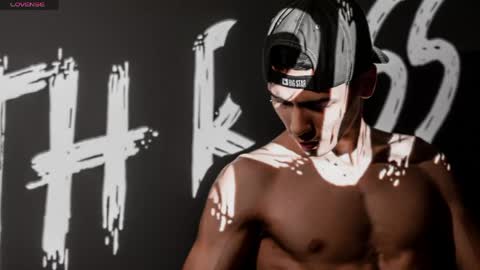 INSTAGRAM   Th1rss online show from April 19, 6:10 pm