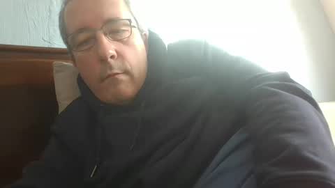 Snapshot of thcalo3 chatting on February 8, 9:46 am thcalo online show from February 8, 9:46 am