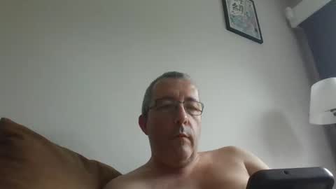 Snapshot of thcalo3 chatting on December 21, 2:26 pm thcalo online show from December 21, 2:26 pm