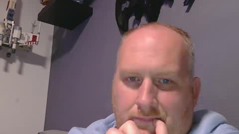 the007146368 online show from November 9, 9:30 pm