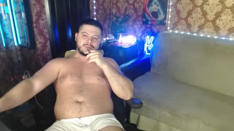 Snapshot of the_avengersgth chatting on October 15, 12:40 am thor lord online show from October 15, 12:40 am