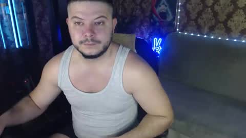 Snapshot of the_avengersgth chatting on October 16, 8:44 am thor lord online show from October 16, 8:44 am