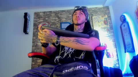 Master online show from February 3, 12:25 pm