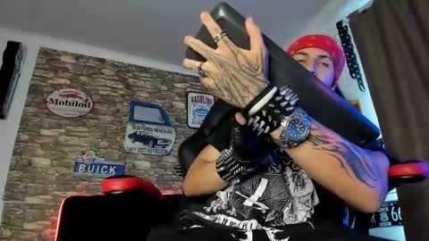 Master online show from February 14, 12:36 pm