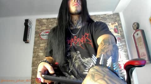 Master online show from February 5, 12:27 pm