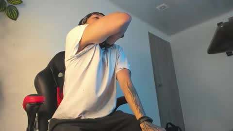 Master online show from January 22, 12:27 pm