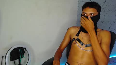 Snapshot of the_crack71 chatting on September 29, 6:37 pm Sean OPry online show from September 29, 6:37 pm