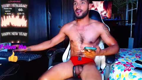 Snapshot of the_dog_lian chatting on January 16, 1:06 am the dog lian online show from January 16, 1:06 am