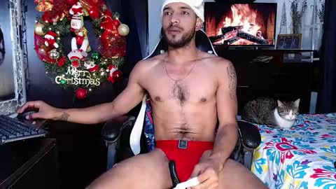 Snapshot of the_dog_lian chatting on December 11, 11:32 am the dog lian online show from December 11, 11:32 am