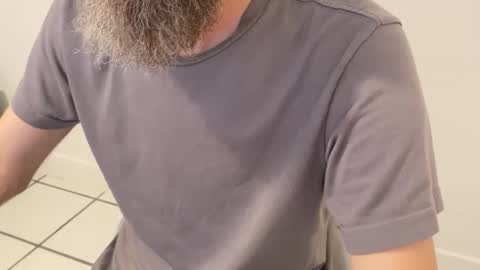 the_happy_hubby online show from December 18, 2:21 am