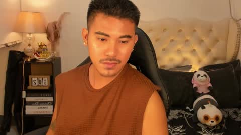 Snapshot of the_killian_jones chatting on September 24, 1:31 pm ken online show from September 24, 1:31 pm