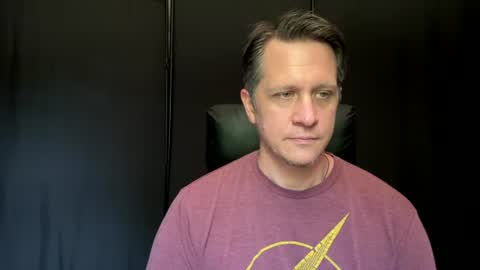 ISABELLA  or MATT online show from June 19, 5:40 pm