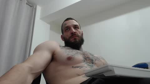 John online show from February 4, 9:32 pm