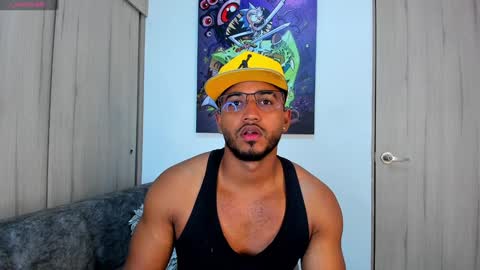 theblack_frank online show from December 6, 10:38 am