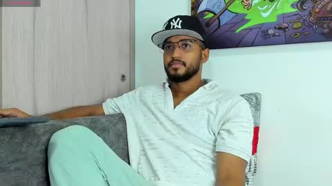 theblack_frank online show from April 24, 11:34 am