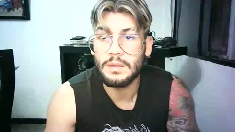 thedragonboyxxx online show from March 29, 5:07 am