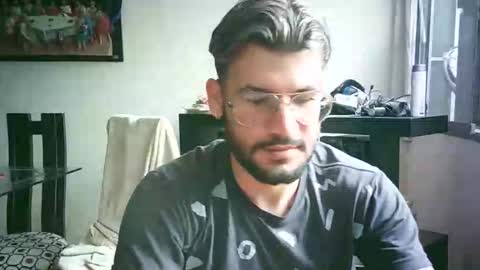 thedragonboyxxx online show from April 17, 3:26 pm