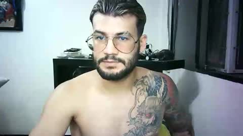 thedragonboyxxx online show from April 2, 3:59 am