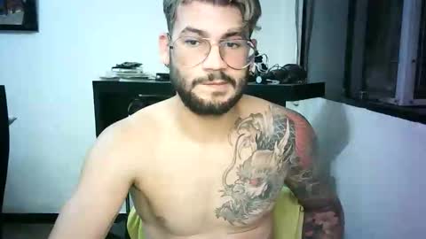 thedragonboyxxx online show from March 31, 2:24 am