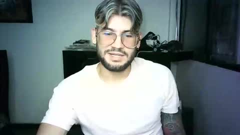 thedragonboyxxx online show from March 22, 3:11 am