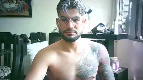 thedragonboyxxx online show from April 12, 1:23 pm