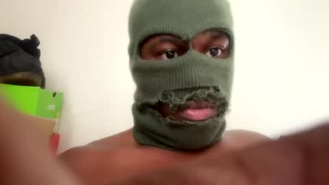 Snapshot of theeone17 chatting on January 11, 9:04 pm Theeonefreaky online show from January 11, 9:04 pm