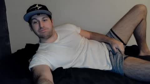 Snapshot of theetwohander chatting on January 23, 9:50 am Theetwohander online show from January 23, 9:50 am