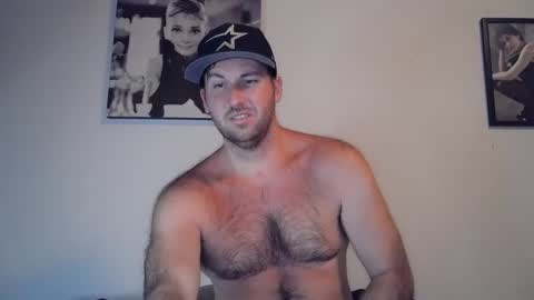 Snapshot of theetwohander chatting on September 14, 5:53 am Theetwohander online show from September 14, 5:53 am