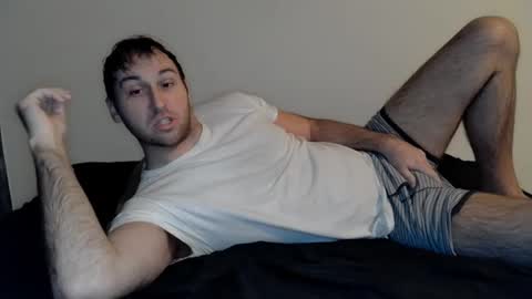 Snapshot of theetwohander chatting on January 14, 10:38 am Theetwohander online show from January 14, 10:38 am