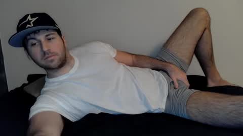 Snapshot of theetwohander chatting on January 1, 1:48 pm Theetwohander online show from January 1, 1:48 pm