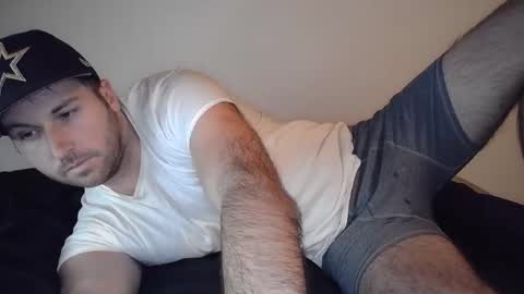 Theetwohander online show from April 26, 3:26 am