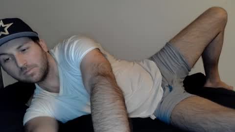 Snapshot of theetwohander chatting on February 4, 11:38 pm Theetwohander online show from February 4, 11:38 pm