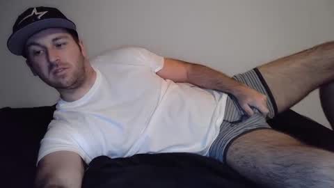 Snapshot of theetwohander chatting on March 9, 3:01 am Theetwohander online show from March 9, 3:01 am