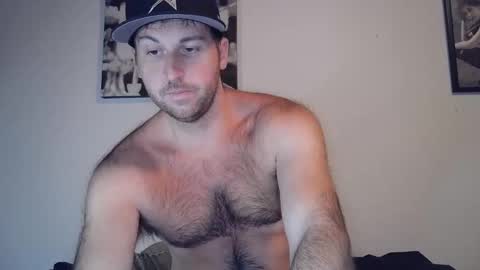 Snapshot of theetwohander chatting on September 21, 3:17 am Theetwohander online show from September 21, 3:17 am