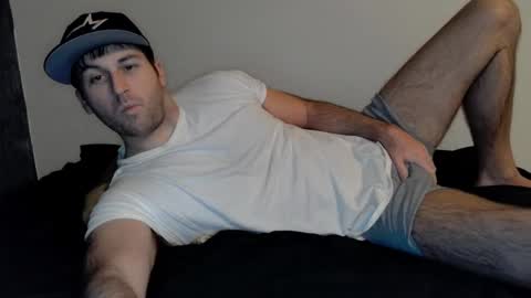 Snapshot of theetwohander chatting on January 4, 12:05 pm Theetwohander online show from January 4, 12:05 pm